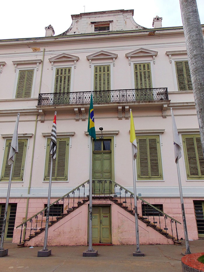 Fachada PUC-Campinas